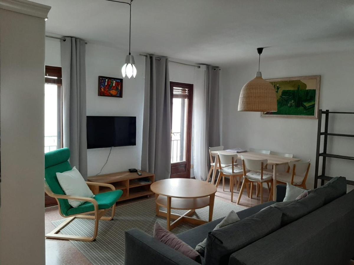 La Basilica Apartaments Gam อาลิกันเต ภายนอก รูปภาพ